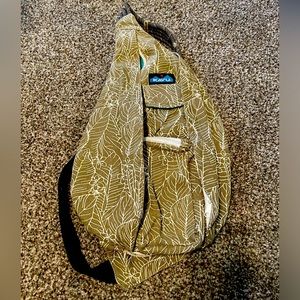 Kavu Rope Sling Bag Brown Leaves